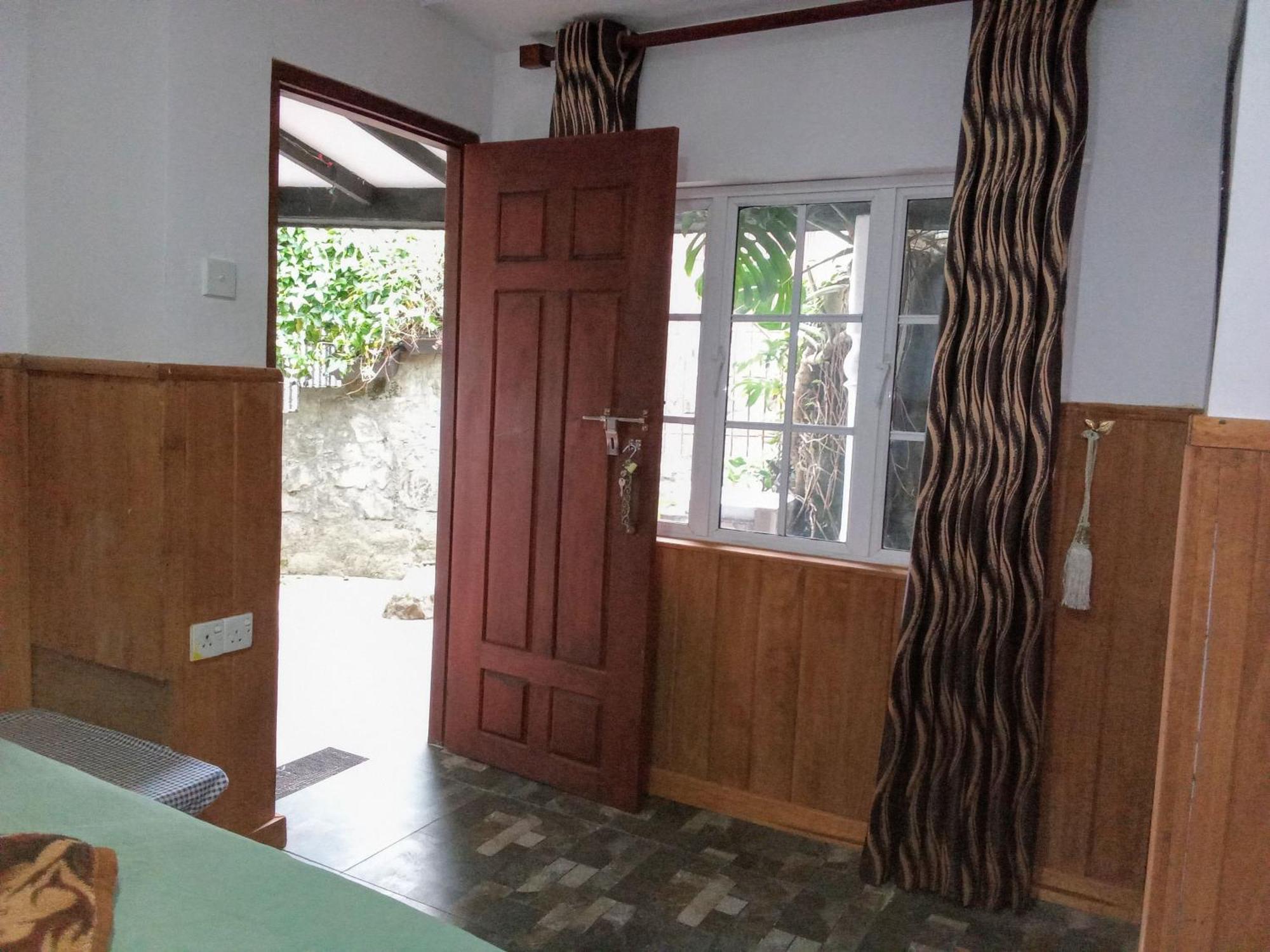 נוארה אליה The Paulwood Cabana And Bungalow חדר תמונה